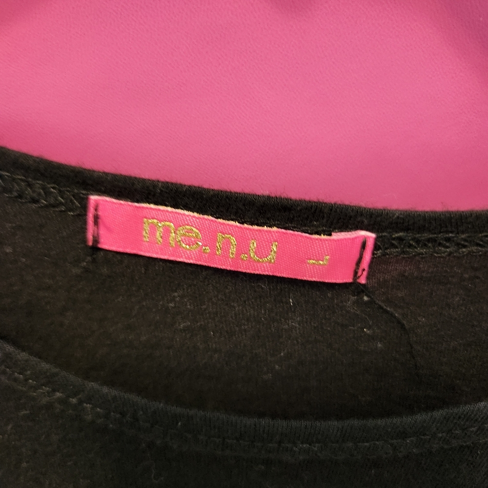 ME. n. u brand shirt